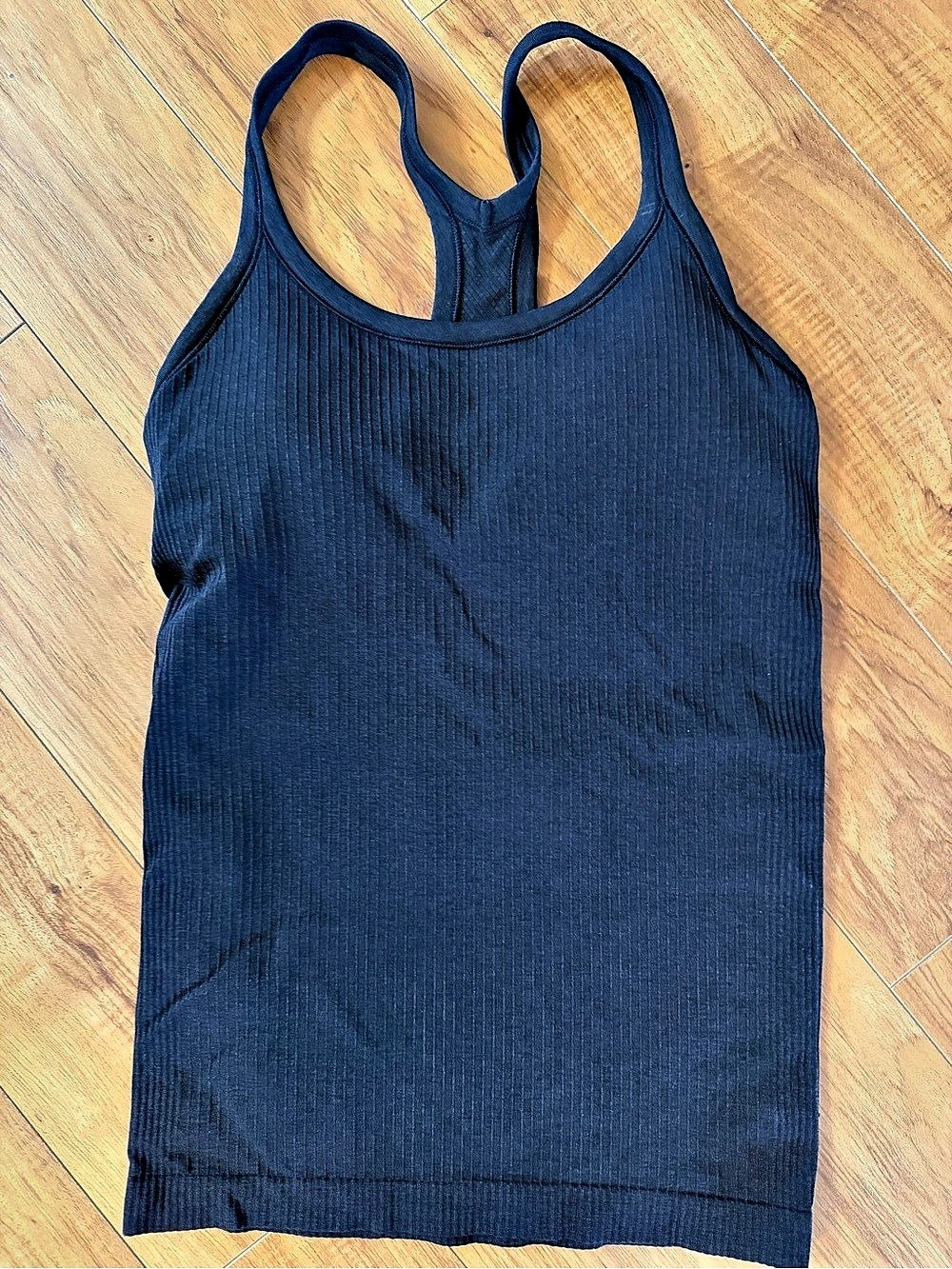 lululemon Ebb to Street Ribbed Tank Top Black 6 worn twice. NO FADING